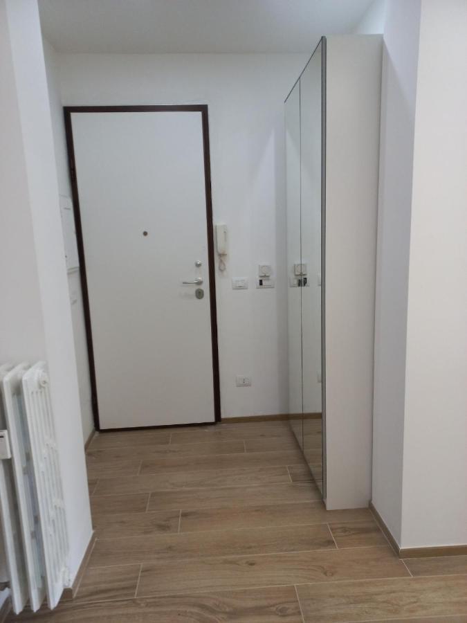 A Due Passi Metro Bengasi Cir 00127203858 Appartamento